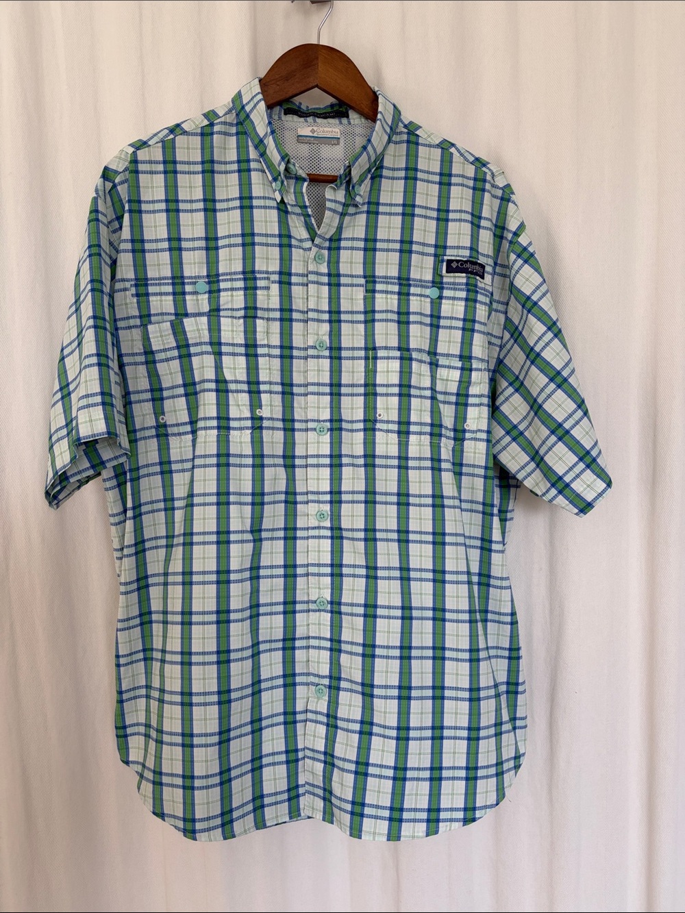 Columbia Men’s Plaid Short-Sleeve Button-Up Shirt - Light Blue & Green